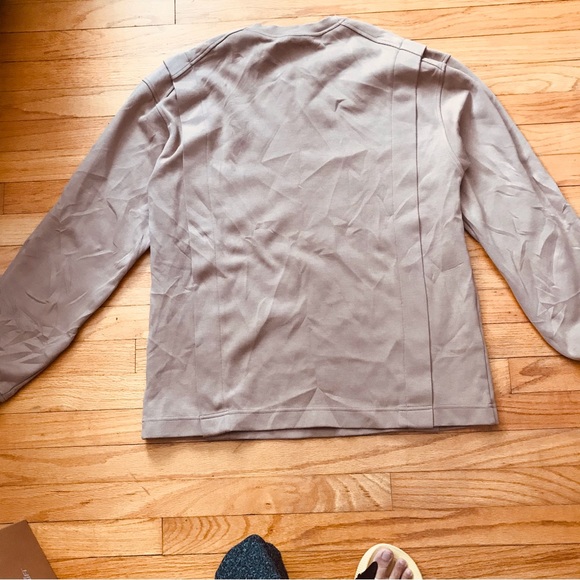 Dept. Anonym Expandable Camel Sweatshirt - Picture 3 of 10